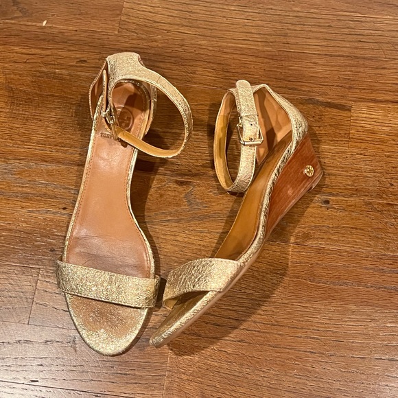 Tory Burch Gold Savannah Wedge Sandal - Picture 2 of 11